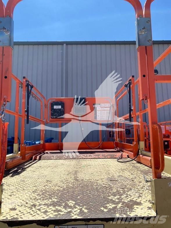 JLG 4069LE Ollós emelők