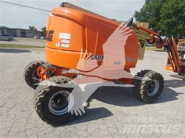 JLG 450AJ Karos emelők