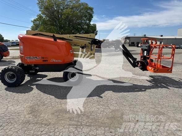 JLG 450AJ Karos emelők
