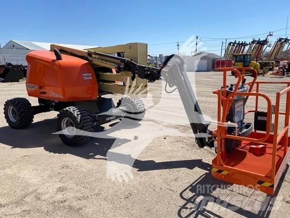 JLG 450AJ Karos emelők