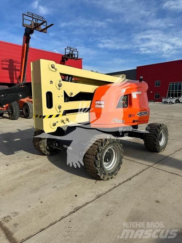 JLG 450AJ Karos emelők