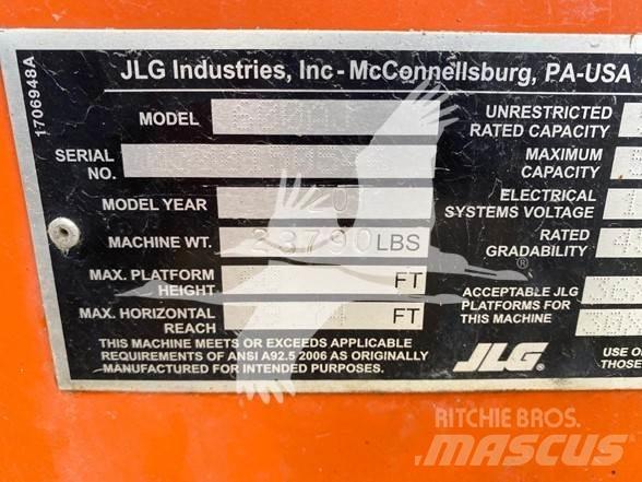 JLG 600AJ Karos emelők