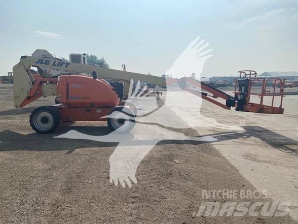 JLG 600AJ Karos emelők