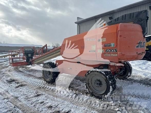 JLG 600S Teleszkópos emelők