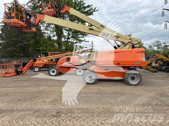 JLG 600S Teleszkópos emelők