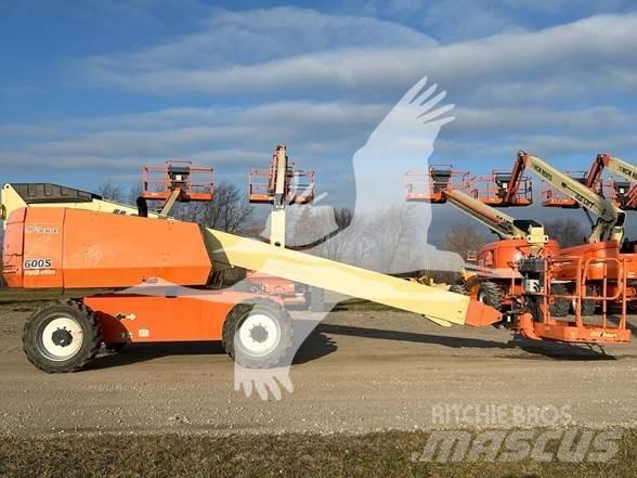 JLG 600S Teleszkópos emelők