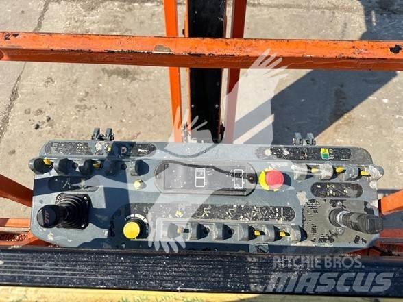 JLG 660SJ Teleszkópos emelők