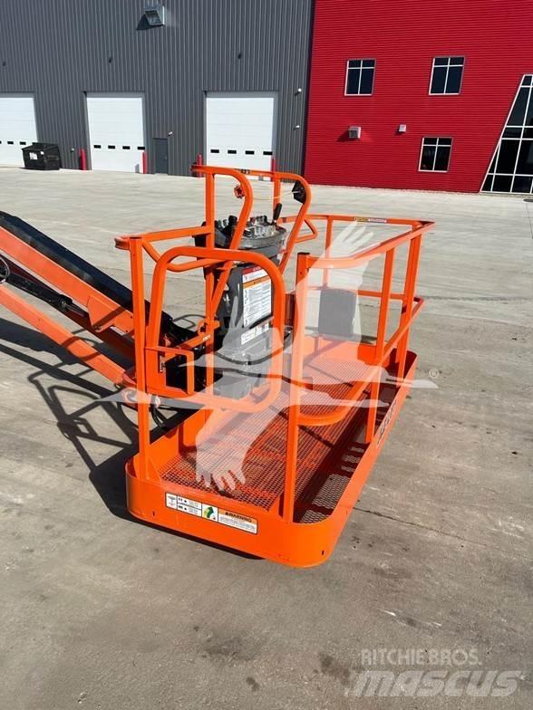 JLG 660SJ Teleszkópos emelők