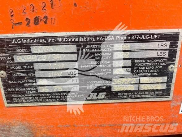 JLG 660SJ Teleszkópos emelők
