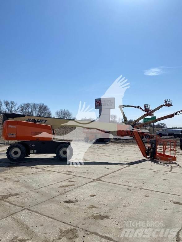 JLG 660SJ Teleszkópos emelők