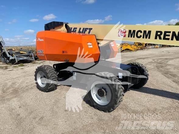 JLG 660SJ Teleszkópos emelők