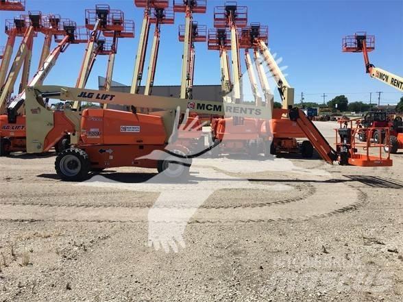 JLG 800AJ Karos emelők