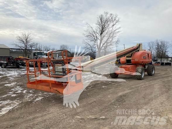 JLG 800S Teleszkópos emelők
