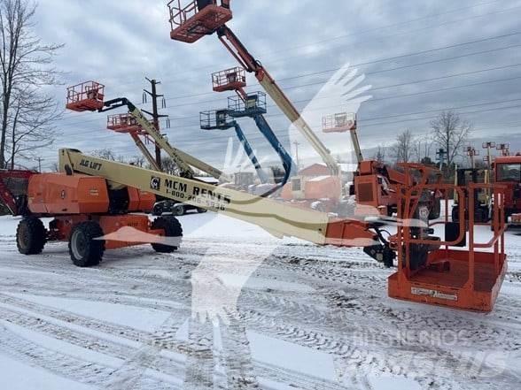 JLG 800S Teleszkópos emelők