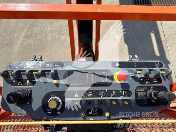 JLG 860SJ Teleszkópos emelők