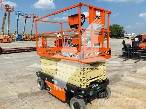 JLG ES3246 Ollós emelők