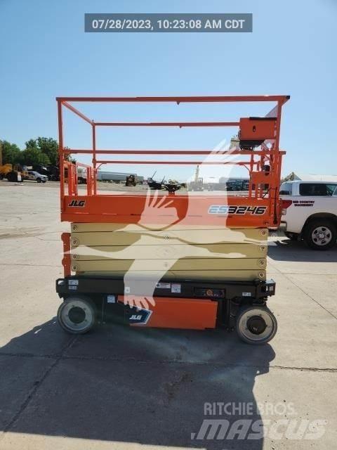 JLG ES3246 Ollós emelők