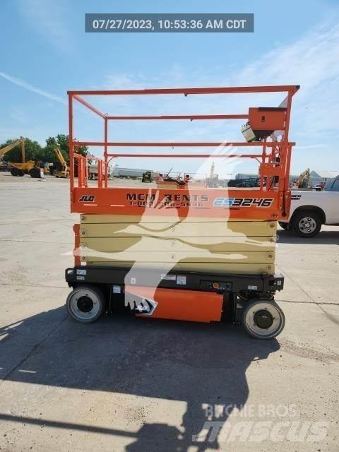 JLG ES3246 Ollós emelők
