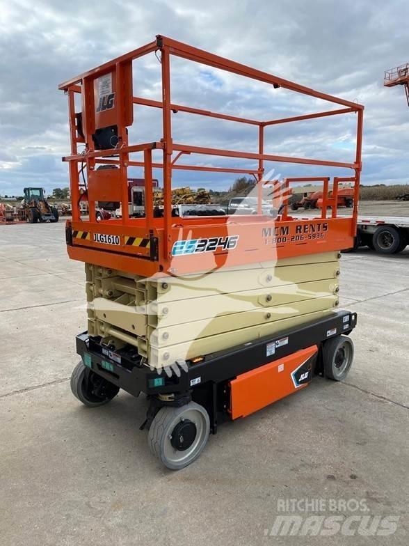 JLG ES3246 Ollós emelők