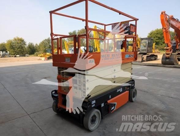 JLG ES3246 Ollós emelők