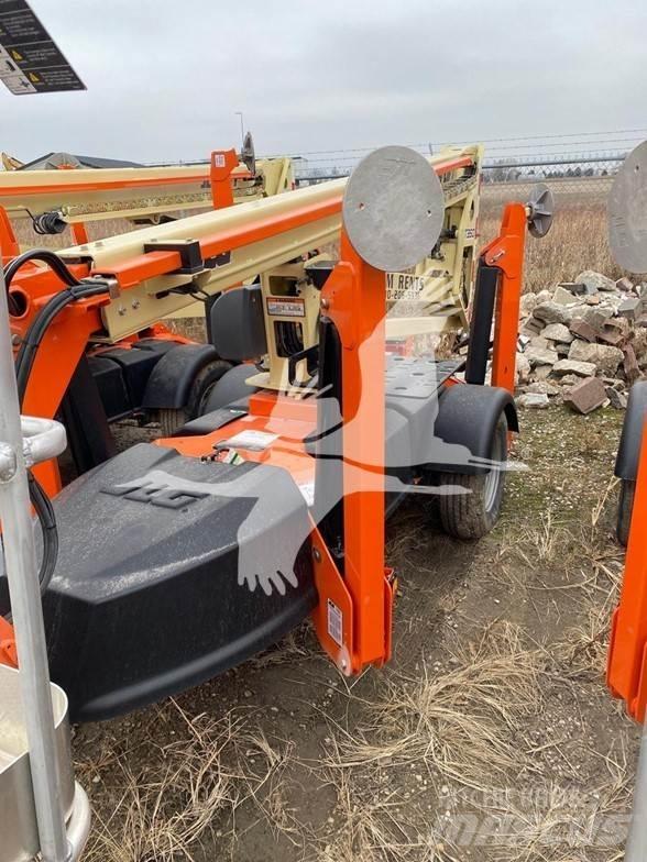 JLG T350 Pótkocsira szerelt emelők és állványok