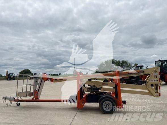 JLG T500J Pótkocsira szerelt emelők és állványok