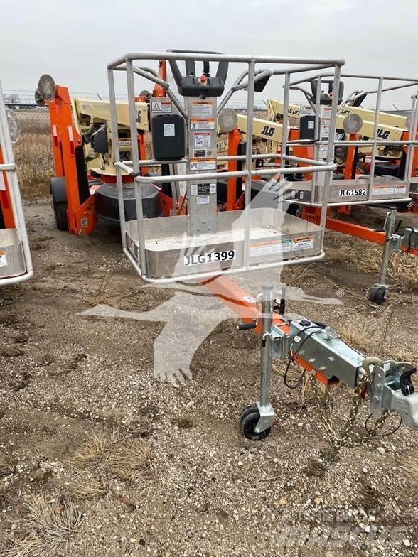 JLG T500J Pótkocsira szerelt emelők és állványok