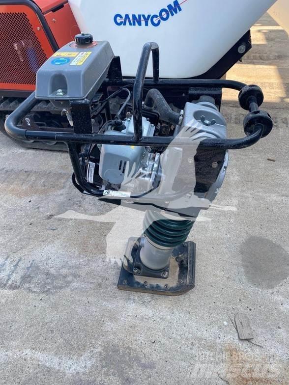 Sakai RS65 Vontatott vibrátoros hengerek