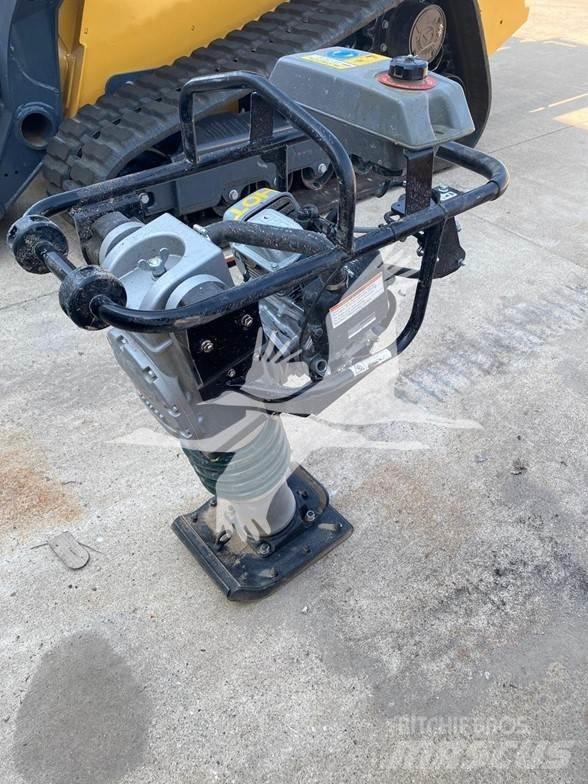 Sakai RS65 Vontatott vibrátoros hengerek