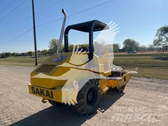 Sakai SV204T Egydobos hengerek