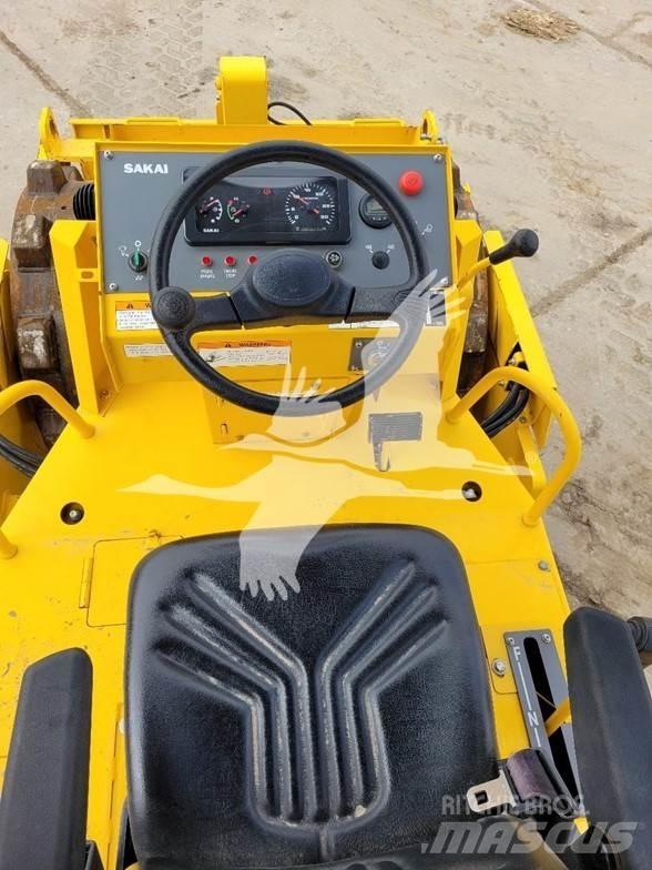 Sakai SV204TB Egydobos hengerek