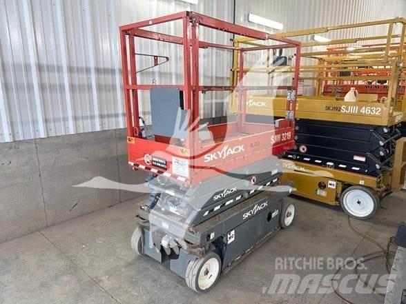SkyJack SJ3219 Ollós emelők