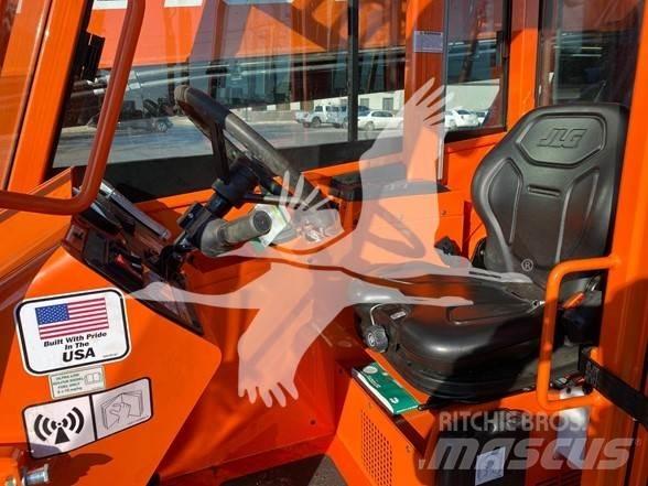 SkyTrak 10054 Teleszkópos rakodók