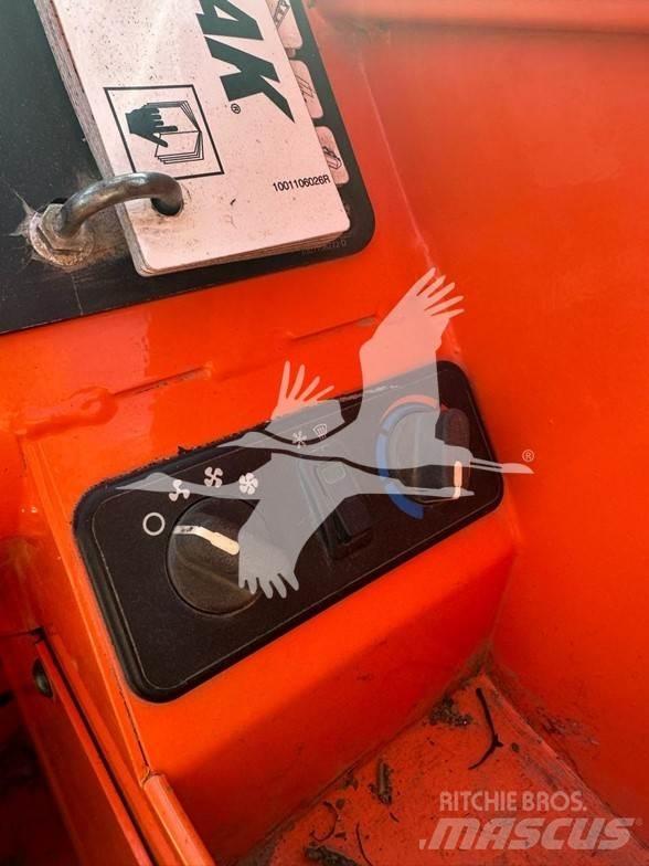 SkyTrak 6042 Teleszkópos rakodók