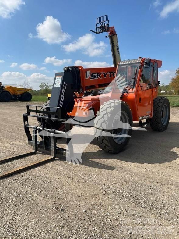 SkyTrak 8042 Teleszkópos rakodók