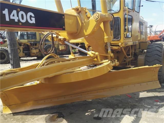 CAT 140 G Gréderek
