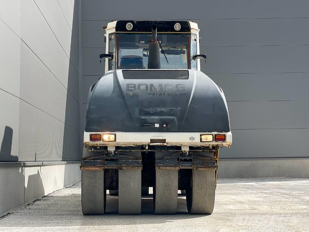 Bomag BW 24 RH Pneumatikus kerekes hengerek