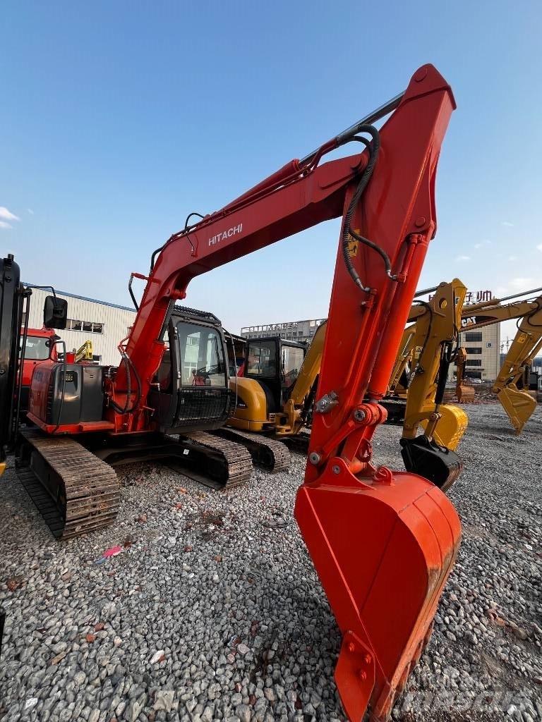 Hitachi ZX 80 Lánctalpas kotrók
