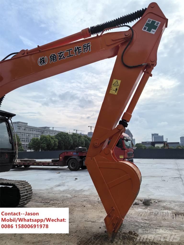 Hitachi ZX 200 Lánctalpas kotrók
