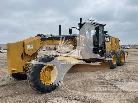 CAT 950M Gumikerekes homlokrakodók