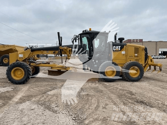 CAT 950M Gumikerekes homlokrakodók