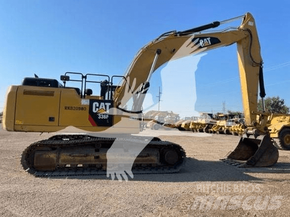 CAT D6T XL lánctalpas dózerek