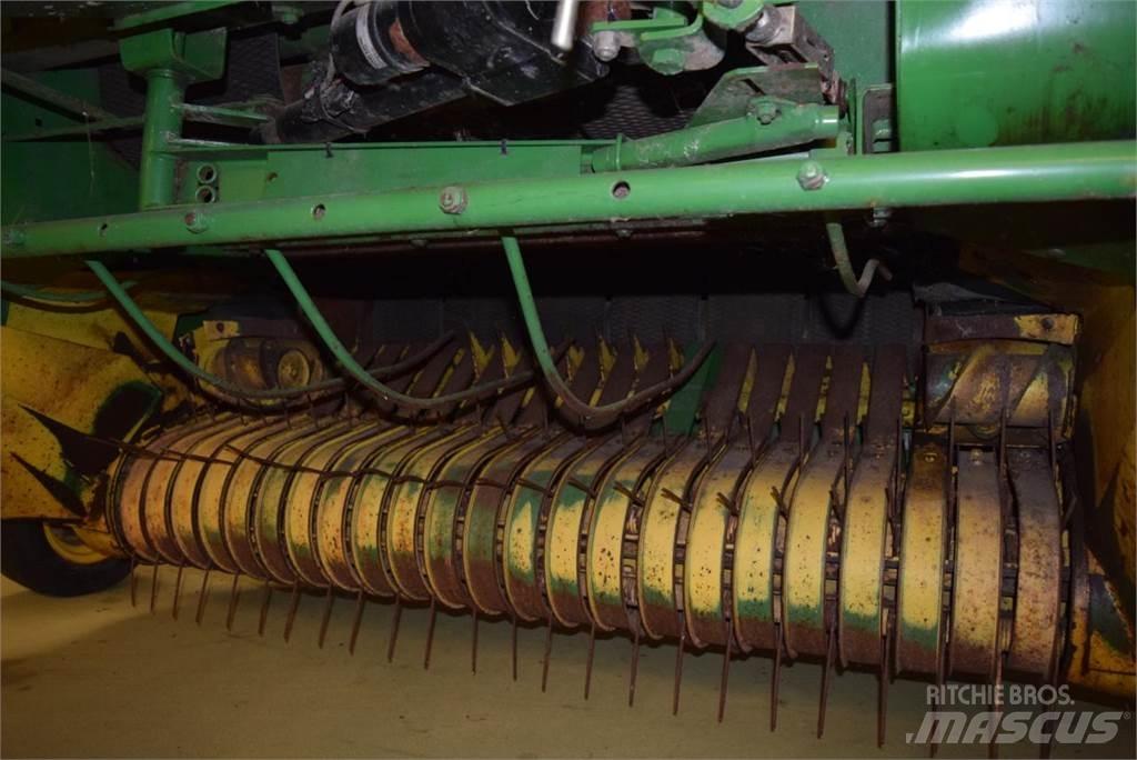 John Deere 580 Körbálázók
