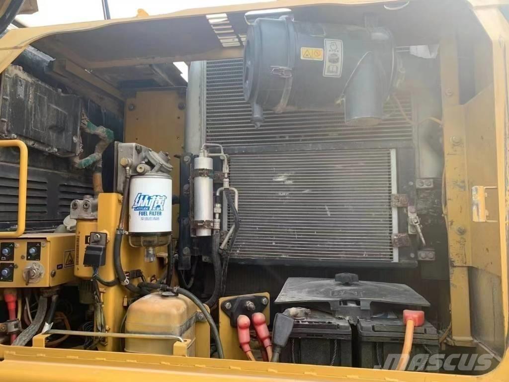 CAT 315D Lánctalpas kotrók