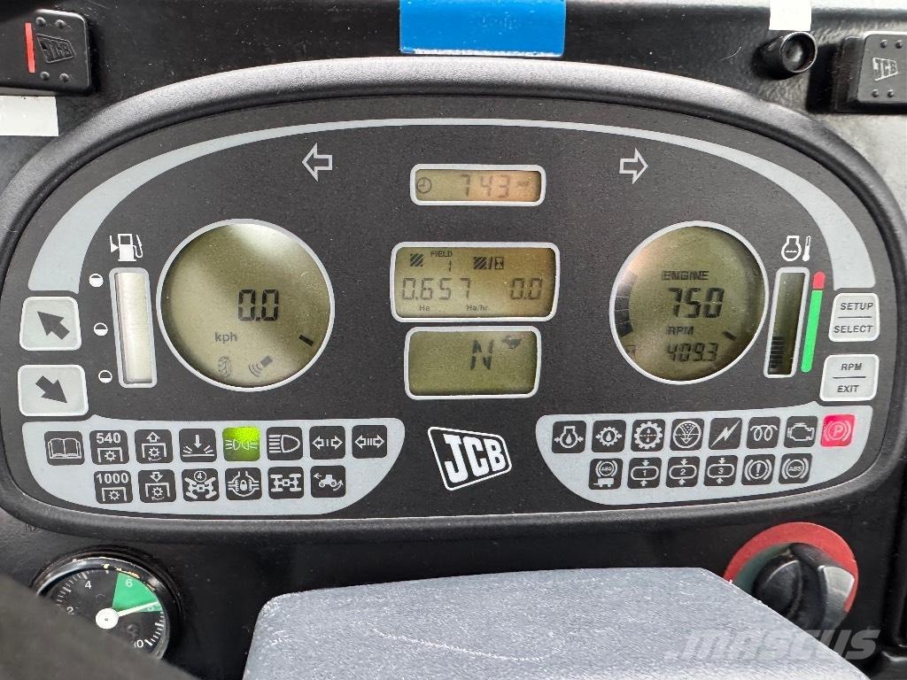 JCB Fastrac 2155 Traktorok