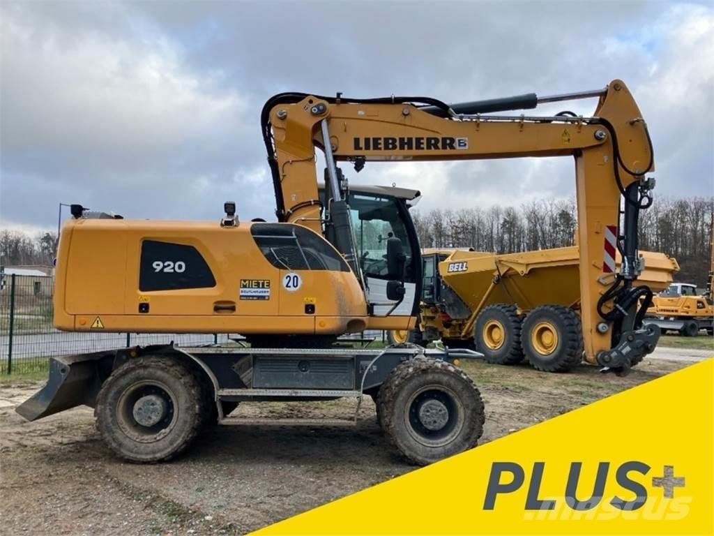 Liebherr A920 Gumikerekes kotrók