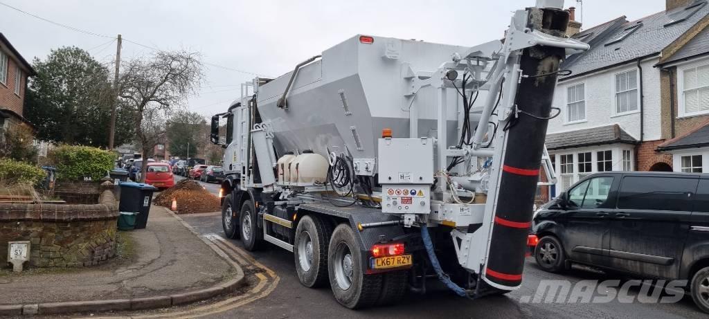 Mercedes-Benz HYN3C4 Beton keverők