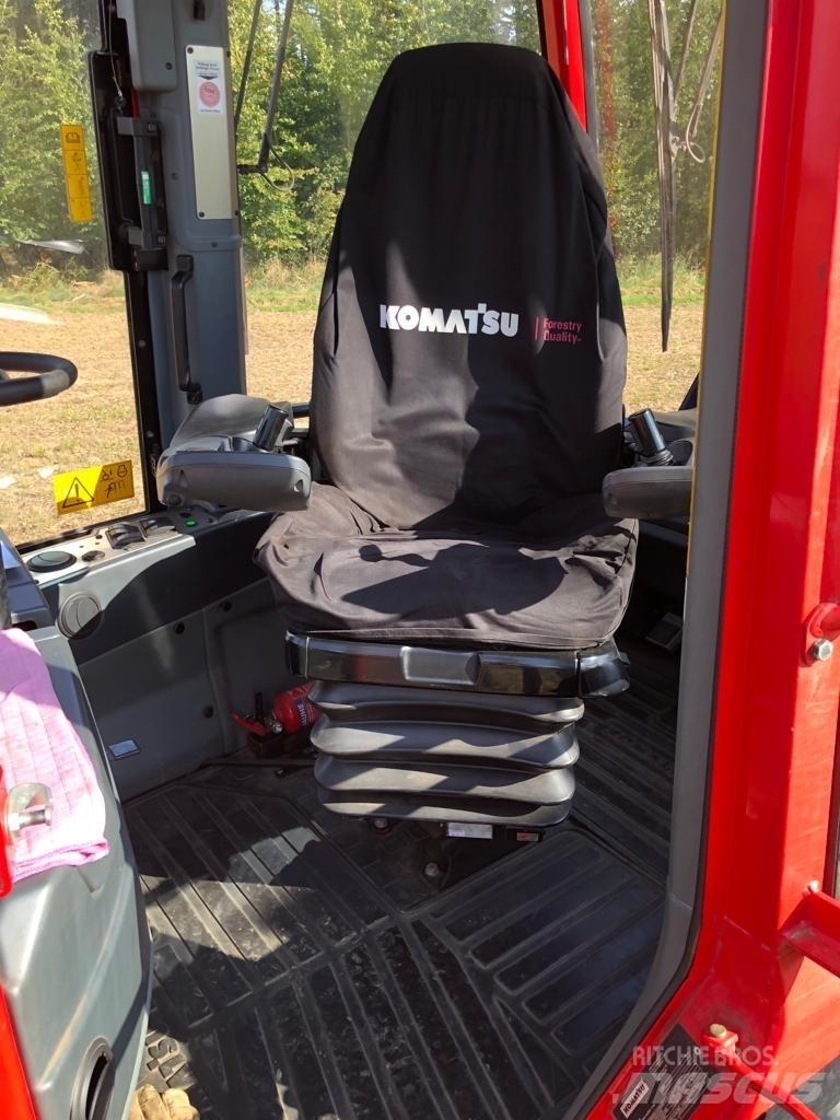 Komatsu 855 Kihordók