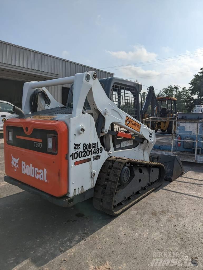 Bobcat T 590 Kompaktrakodók