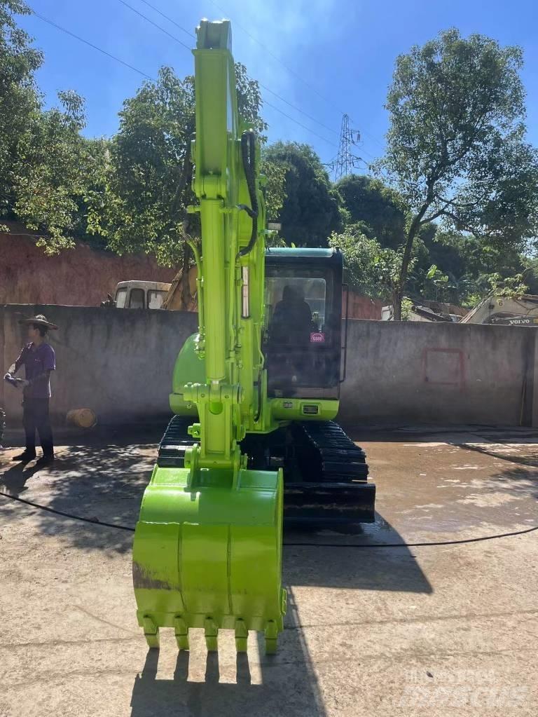 Hyundai R60-5 Lánctalpas kotrók